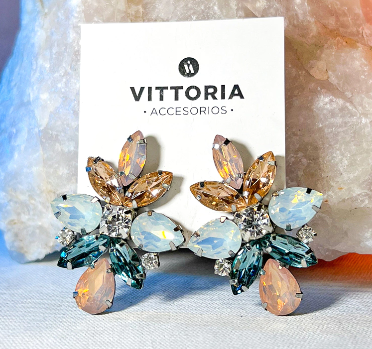 Eyrnalokkar - Lotus New Romantic